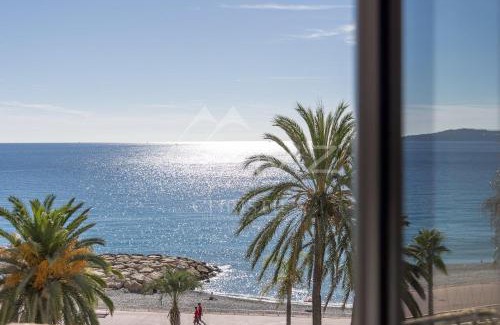Fabron Apartment | Luxury apartment with sea view on the first line Promenade des Anglais