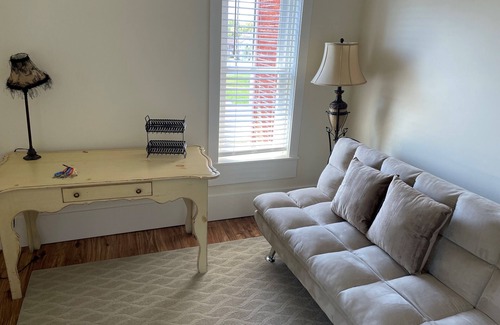 Brownstown Apartment | Luxury Apartments at Brownstown Unit 1