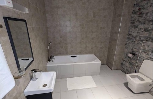 Ongata Rongai Cabin | Luxury Appartment with 2 Bedrooms in Karen Nairobi