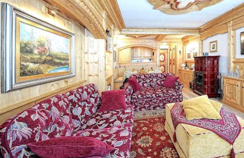 Carisolo Apartment | Luxury Apt Dolomites 2