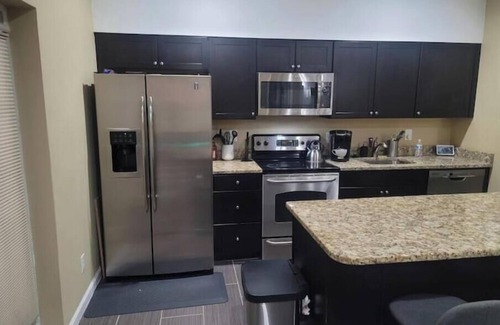 Bowie Apartment | Luxury Basement Apartment 20 minutes outside of DC