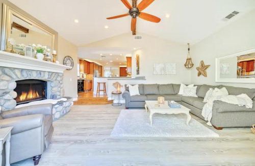 Sunset Cliffs House | Luxury beach home one block from ocean with spa, WiFi, & gorgeous outdoor space
