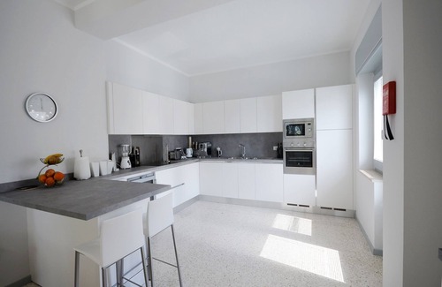 Marina di Pulsano Villa | Luxury beach villa in Puglia sleeps 12
