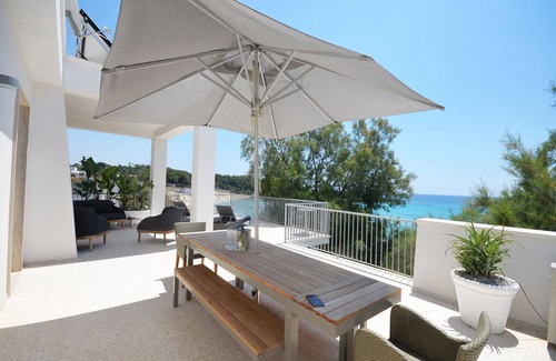 Marina di Pulsano Villa | Luxury beach villa in Puglia sleeps 12
