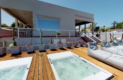 Agii Apostoli Villa | Luxury Beachfront Crete Villa | Villa Island Princess | 3 Bedrooms | Direct.