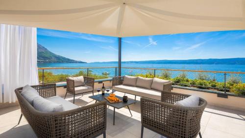 Omis Villa | Luxury beachfront VILLA FLORES heated outdoor, indoor pool, whirlpool, sauna