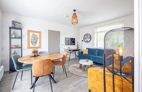 Den Burg Bed & Breakfast | Luxury bed and parking Wulpenweid with wellness garden