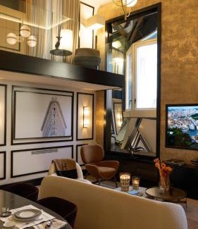 Rione IV Campo Marzio Apartment | Luxury Borghese Loft
