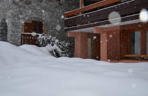 Les Avanchers-Valmorel Apartment | Luxury, comfortable and ideally located along slope