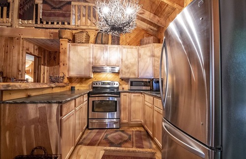 Saranac Lake Cabin | Luxury Cabin on the Lake & In The Trees