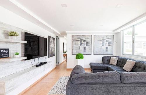Cupey House | Luxury Casa CALIAD