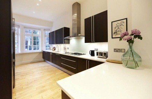 City of Westminster Apartment | Luxury Central London Apartment with 4 Bedrooms
