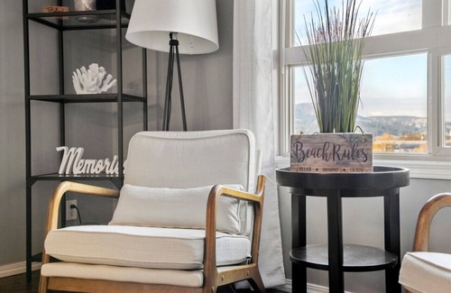 East Kootenay Apartment | Luxury | Comfort | Pool | Hot Tub | Gym