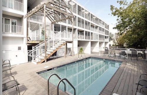 South Rehoboth Condo | LUXURY CONDO. CLOSE TO BEACH!