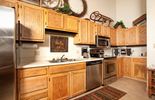 Keystone Condo | Luxury Condo for Groups with Fireplace