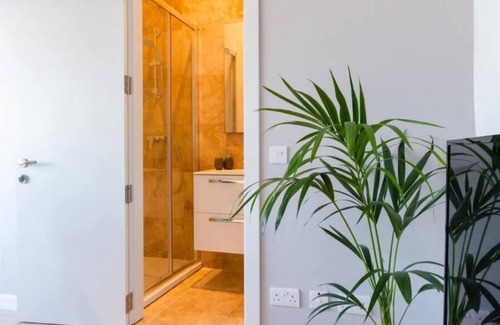 Valletta Apartment | Luxury Condo in Valletta's Heart! Sea View + WiFi