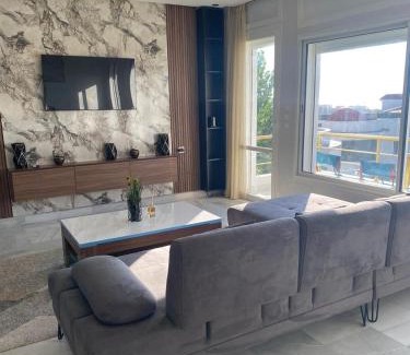 Achakkar Apartment | luxury condo with sea view