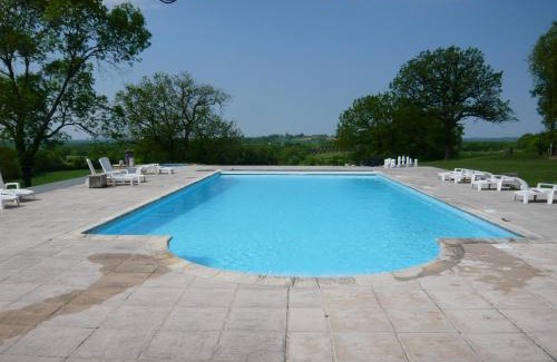 Boisse House | luxury cottage for 2, beautiful views, large swimming pool, no children