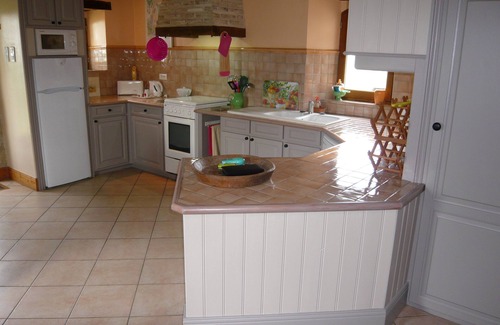 Boisse Cottage | luxury cottage for adult couples, peaceful, unobstructed views, large swimming pool