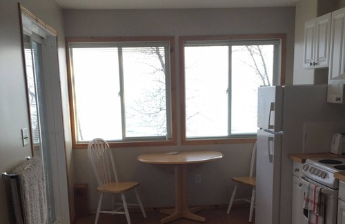 Saint Laurent Apartment | Luxury Cottage Suite overlooking Lake Manitoba