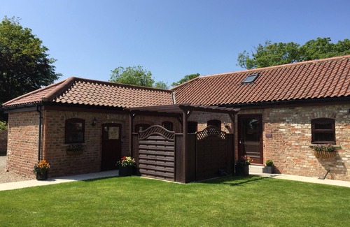 Thirsk Cottage | Luxury Cottage with hot tub in Balk, Thirsk, North Yorkshire.