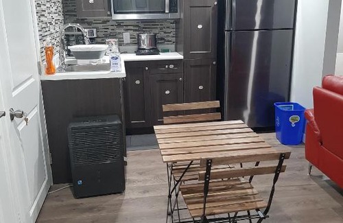 Winnipeg House | Luxury, cozy, comfortable home away from home