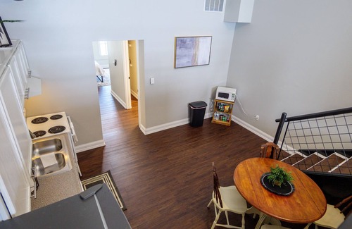 Downtown Lafayette Historic District Condo | Luxury Cozy Palace Downtown