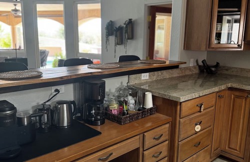 Carefree House | Luxury Desert Stay, Heated Pool & Hot tub, Views, Close To Town & Civana Spa