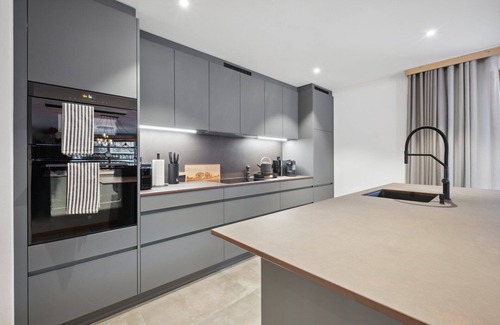 Grimentz Apartment | Luxury Duplex, 4 Bedroom with Jacuzzi Rahas B Grimentz - By Mrs Miggins