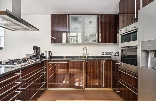 Bayswater Apartment | Luxury Duplex Apartment in Bayswater Road opposite Hyde Park