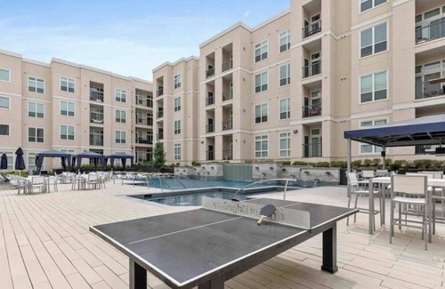 Lone Tree Apartment | Luxury Entire 2 BdRm 2 Bath High Rise Condo