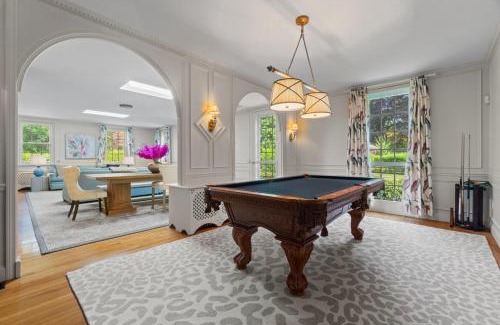 Fairfield House | Luxury Estate Heated Pool - Tennis - Gym - Sauna!