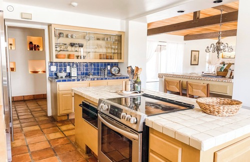 Borrego Springs Villa | Luxury Exclusive Golf Community Hot Tub & Desert Views Pet-Friendly