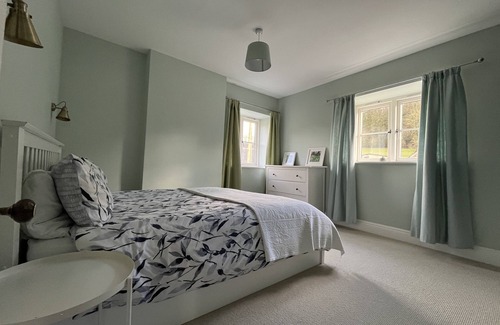 Dursley Other | Luxury farmhouse in secluded Cotswold valley