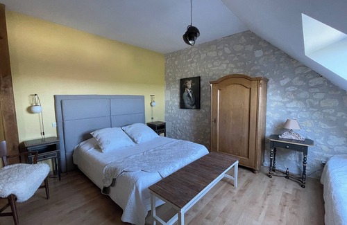 Saint-Jean-Saint-Germain Bed & Breakfast | Luxury bed and breakfast in the heart of the Châteaux de la Loire near Beauval Zoo