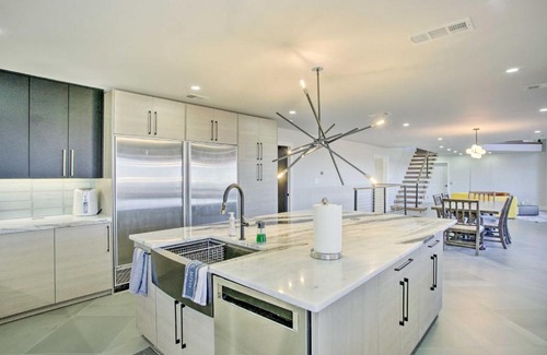 Pottsboro House | Luxury Getaway with Home Theater and Decks!