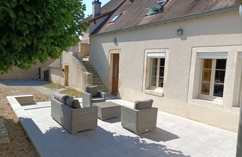 Bruere-Allichamps Cottage | Luxury Gîte by Noirlac Abbey with Private Terrace and Modern Amenities
