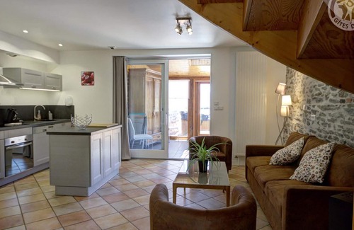 Cellieu Cottage | Luxury Gite with Spa, Sauna, and Stunning Views in Scenic Village