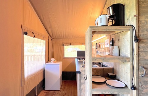 Hulshorst House | Luxury glamping at fun park on the Veluwe