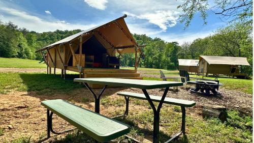 Newport Other | Luxury Glamping Near Gatlinburg and Asheville