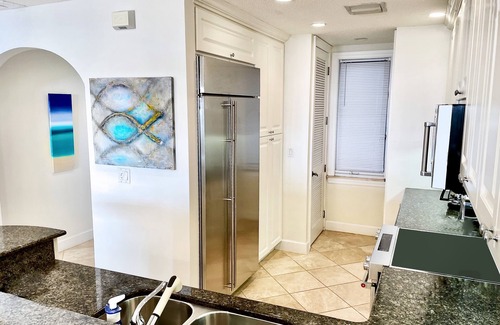 Grace Bay Condo | Luxury Grace Bay Beachfront - Perfection