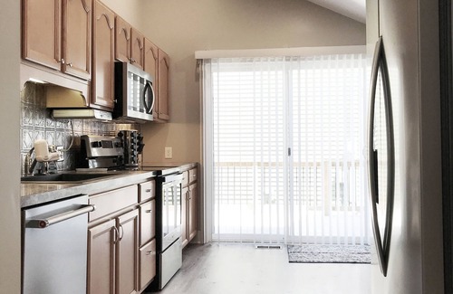 Shelbyville House | Luxury Gun Lake 4 Bed 2 Bath Home W/paddleboards/kayaks, Free Wi-fi