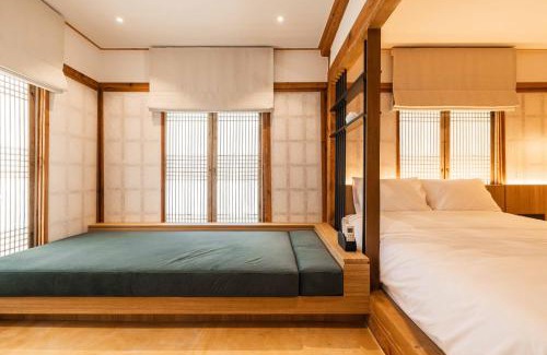 Cheongju Villa | Luxury Hanok Sangseon Heritage Hanok-W