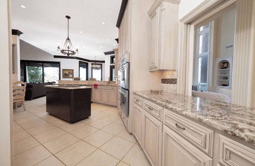 Athens House | Luxury Haven on Lake Athens | Gourmet Kitchen, Theater, Pool & Waterfront Fun