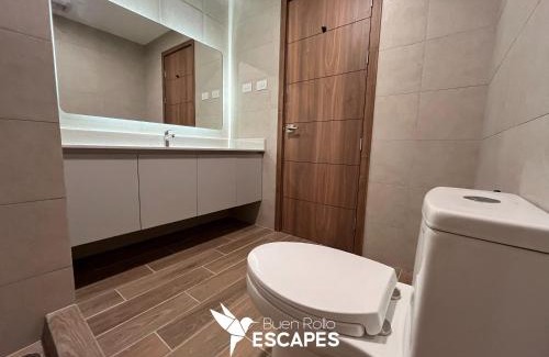 Zona 14 Apartment | Luxury High-Floor 3 Bedroom Apartment FREE Pool & Gym