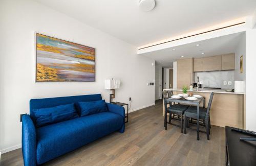 West End Apartment | Luxury High-Rise Condo with Stunning Views