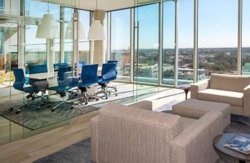 Midtown Apartment | Luxury Highrise in Midtown - Skyline Views and Chic Decor