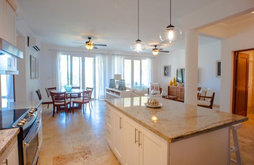 La Esplanada Condo | Luxury Hispaniola Beach 5B3 Condo OceanView Beach