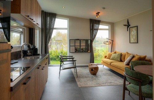 Sint Nicolaasga House | Luxury holiday home surrounded by water & forest