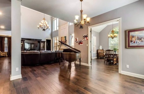 Keller House | Luxury Home-Elevator, Theater, Keller ISD PETS OK